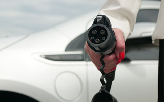 5 pin electric vehicle charger